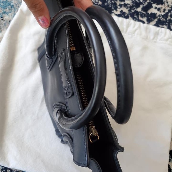 Authentic Celine Luggage Nano - Picture 3 of 14